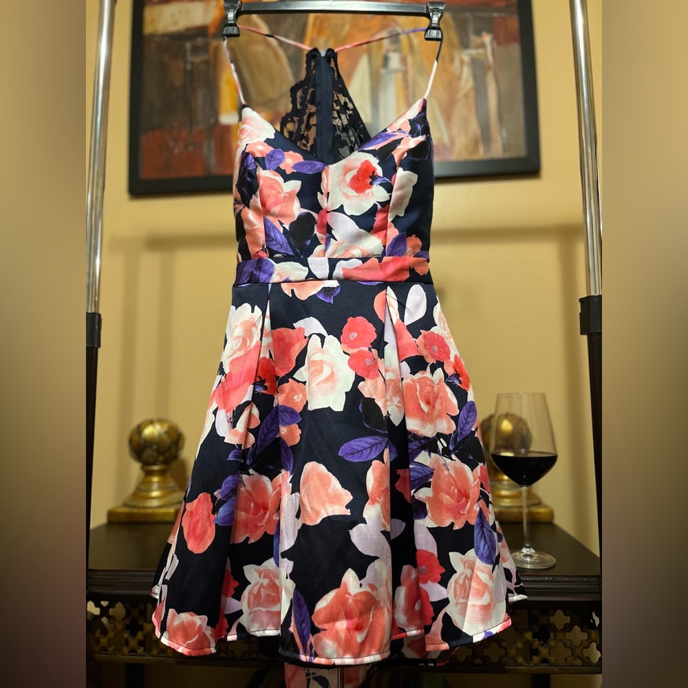 Juniors B. Darlin Floral Sleeveless Dress - Size 13-14. Multicolor